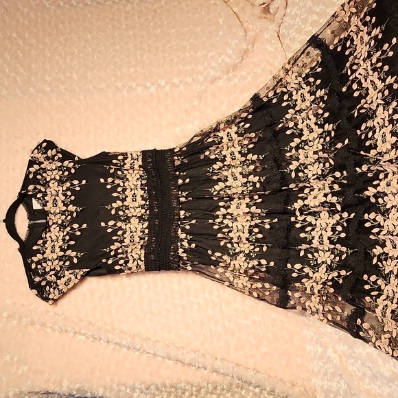 Jessakae Collection Embroidered  Fancy formal dress  Sz Med - Picture 2 of 15